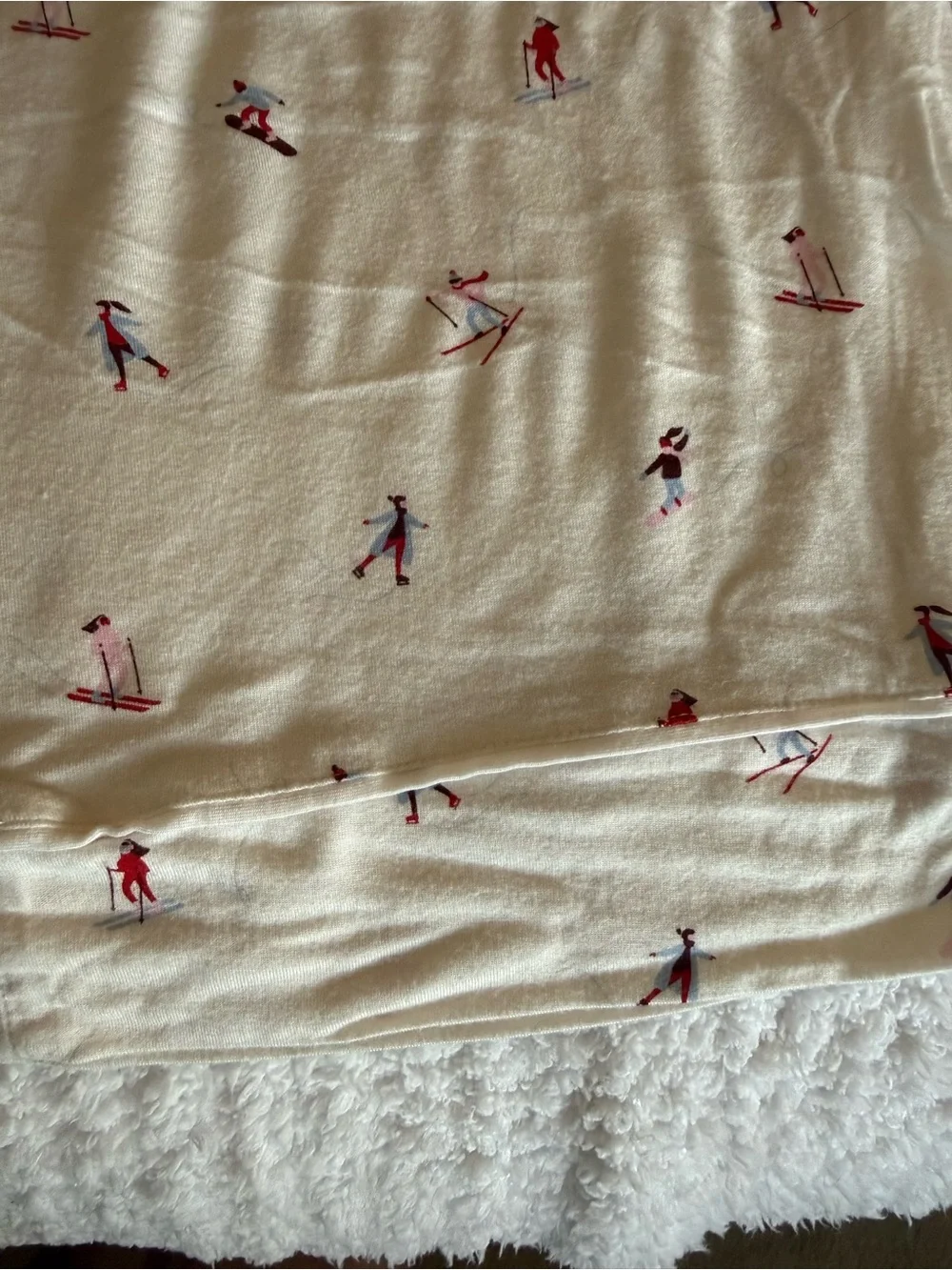 Women's White Pajama Set with Ski Print